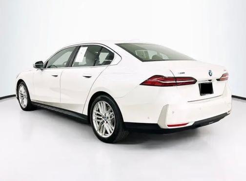 2024 BMW 530 i xDrive