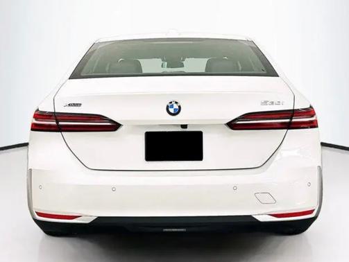 2024 BMW 530 i xDrive