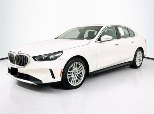 2024 BMW 530 i xDrive