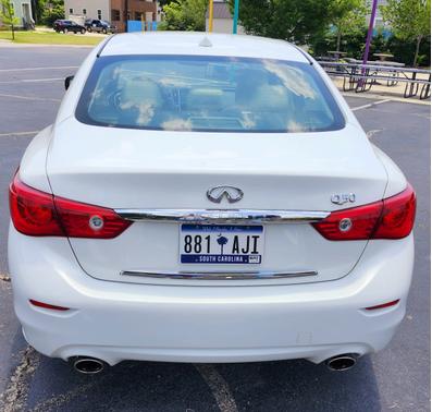 2015 INFINITI Q50 Premium