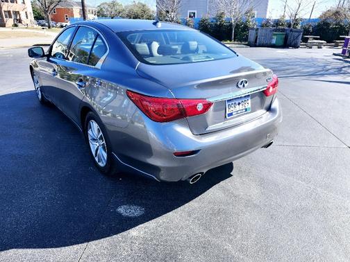 2015 INFINITI Q50 Premium