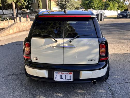 2010 MINI Cooper Clubman Base