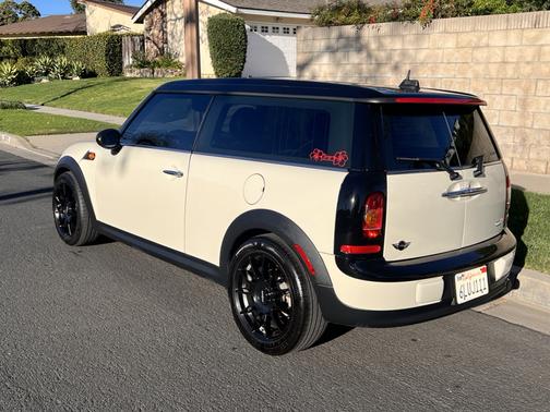 2010 MINI Cooper Clubman Base