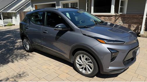2022 Chevrolet Bolt EUV LT