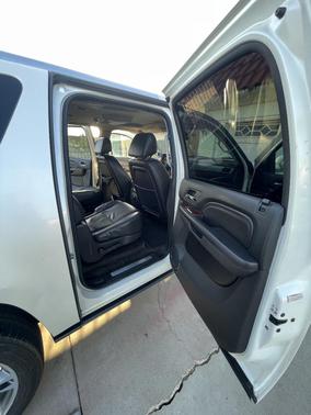 White 2008 Cadillac Escalade ESV Base