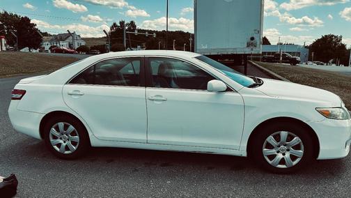 White 2011 Toyota Camry LE