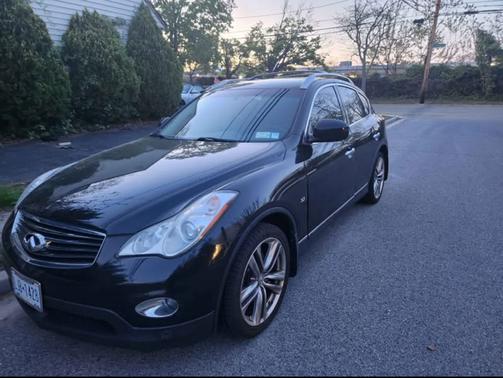 Black 2014 INFINITI QX50 Journey