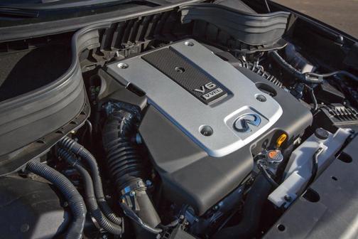 Black 2014 INFINITI QX50 Journey