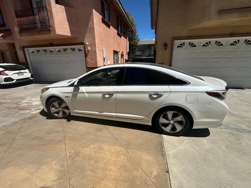 White 2017 Hyundai SONATA Hybrid Limited