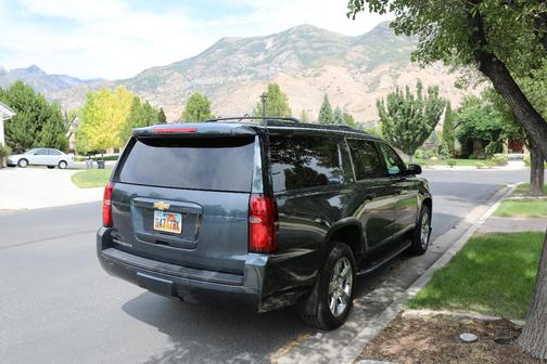Gray 2020 Chevrolet Suburban LT
