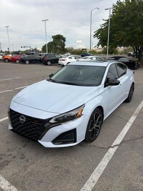 Blue 2023 Nissan Altima 2.5 SR