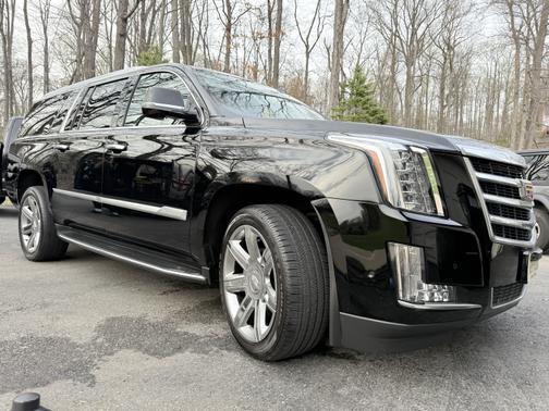 2020 Cadillac Escalade ESV Luxury