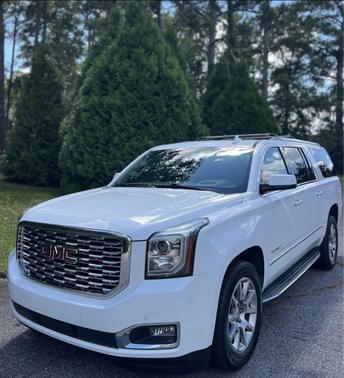 White 2019 GMC Yukon XL Denali