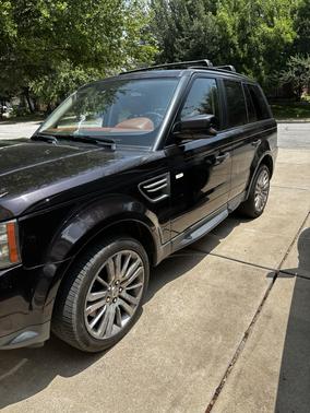 Black 2010 Land Rover Range Rover Sport HSE