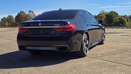 2018 BMW 750 i