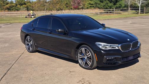 2018 BMW 750 i