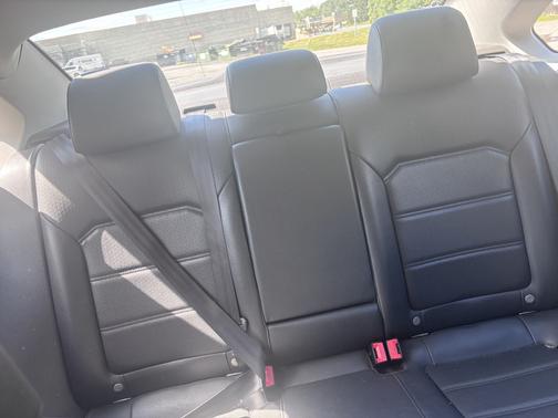Gray 2017 Volkswagen Passat 1.8T SE