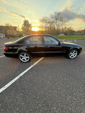 Black 2008 Mercedes-Benz E-Class E 550