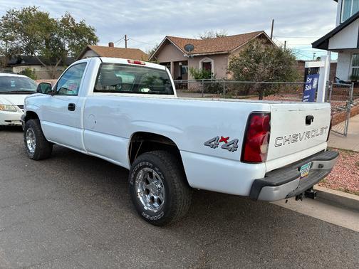 2004 Chevrolet Silverado 1500 Work Truck