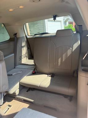 White 2015 GMC Acadia Denali