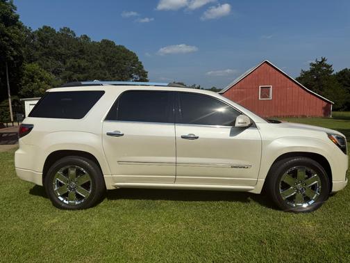 White 2015 GMC Acadia Denali