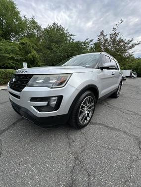 Silver 2016 Ford Explorer Sport
