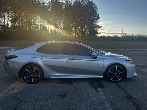 2018 Toyota Camry XLE