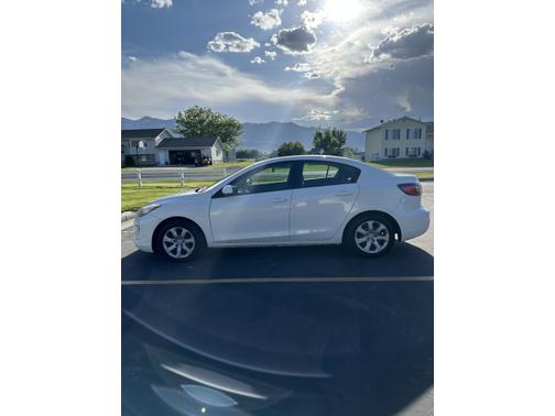2012 Mazda Mazda3 i Sport