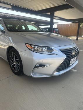 2017 Lexus ES 350 Base