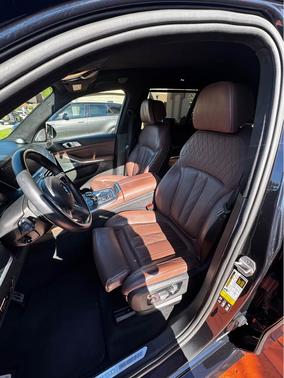 2020 BMW X7 M50i