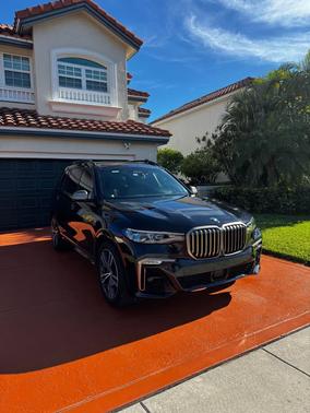 2020 BMW X7 M50i