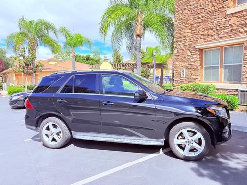 Black 2018 Mercedes-Benz GLE 350 Base