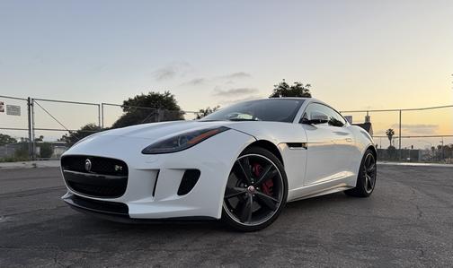 2015 Jaguar F-TYPE R