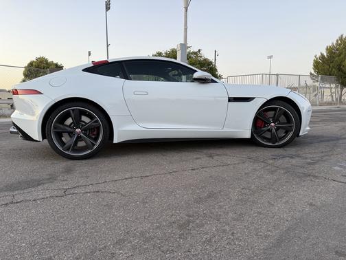 2015 Jaguar F-TYPE R