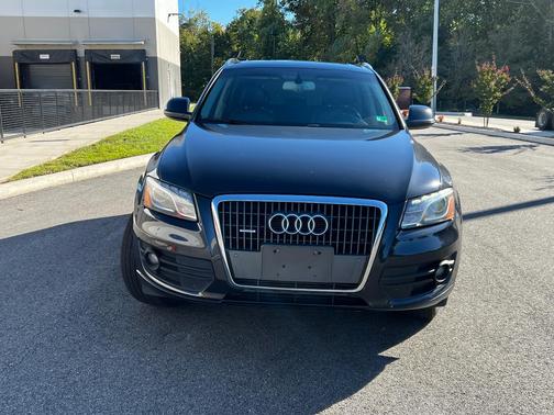 Blue 2012 Audi Q5 2.0T Premium Plus