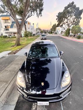 2014 Porsche Cayenne Cayenne S Hybrid