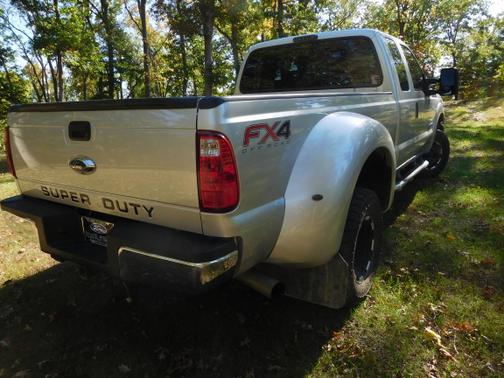 2003 Ford F-350 XLT SuperCab Super Duty DRW