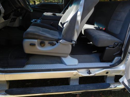 2003 Ford F-350 XLT SuperCab Super Duty DRW