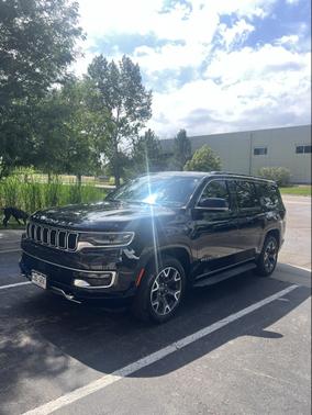 2023 Jeep Wagoneer Series III