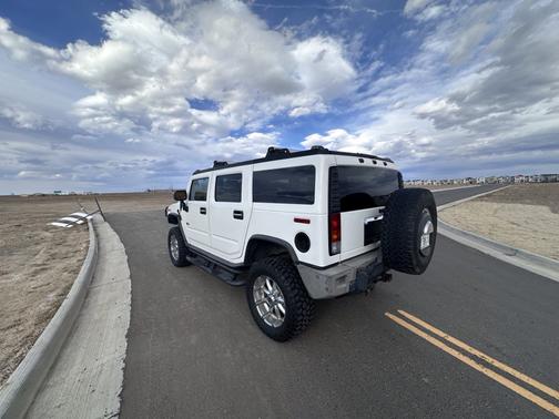 2004 Hummer H2 Base