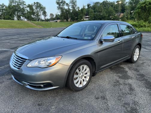 2013 Chrysler 200 Limited