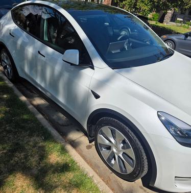 White 2021 Tesla Model Y Long Range