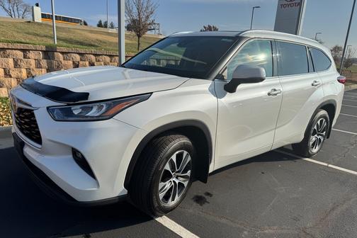 2021 Toyota Highlander XLE