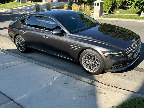Gray 2022 Genesis G80 2.5T