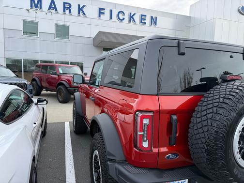 2023 Ford Bronco Badlands Advanced