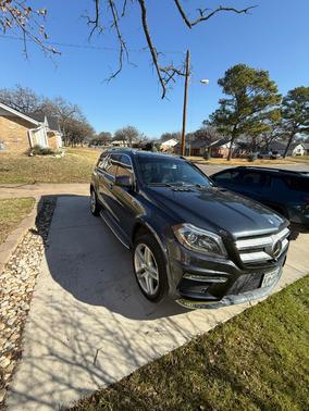 2015 Mercedes-Benz GL-Class GL 550 4MATIC