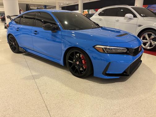 2023 Honda Civic Type R Base