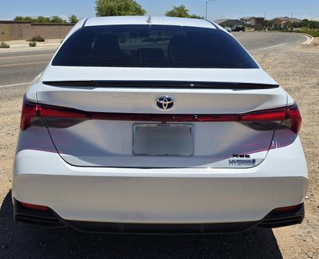 2019 Toyota Avalon Hybrid XSE