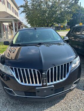 Black 2011 Lincoln MKX Base
