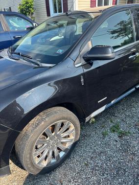 Black 2011 Lincoln MKX Base